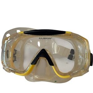U. S. Divers Tempered Eagle Ray Diving Snorkeling Mask Free Divers underwater
